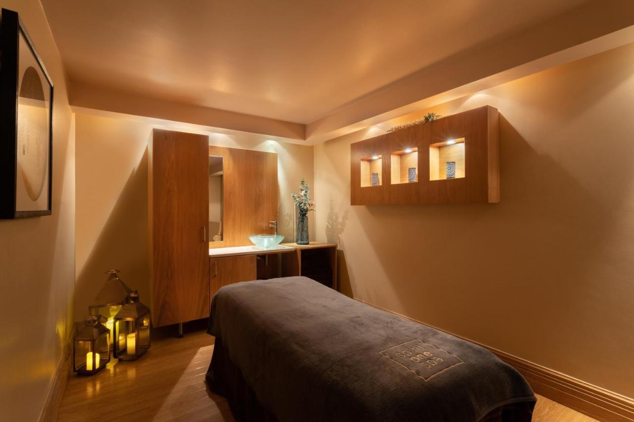 The Galmont Hotel & Spa Galway Exterior foto