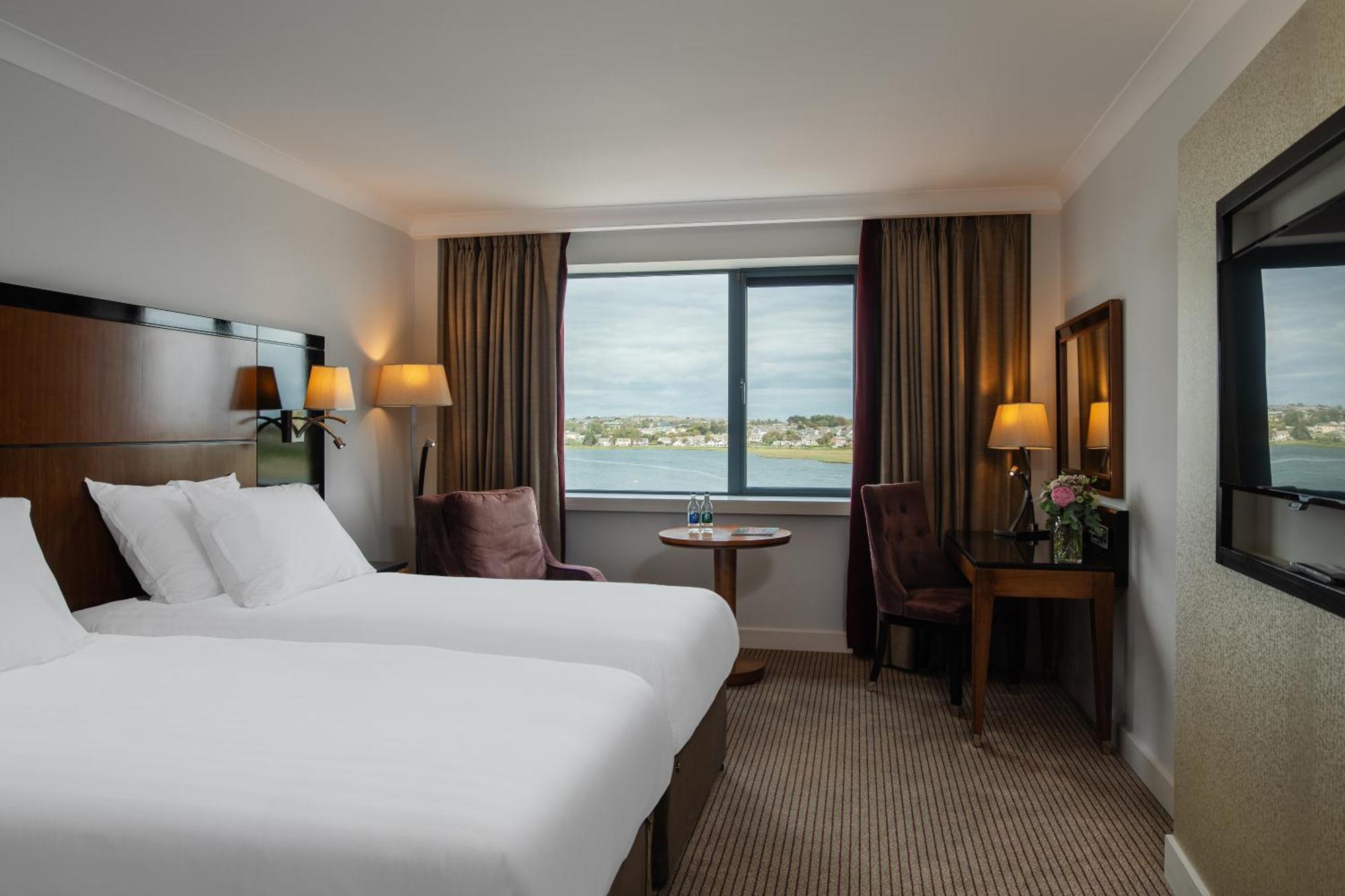 The Galmont Hotel & Spa Galway Exterior foto